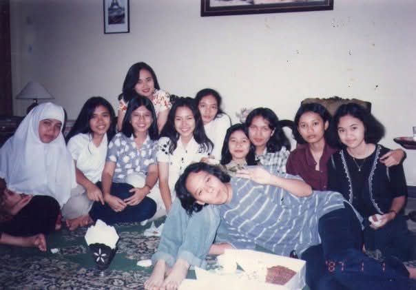 Belum ada keterangan foto