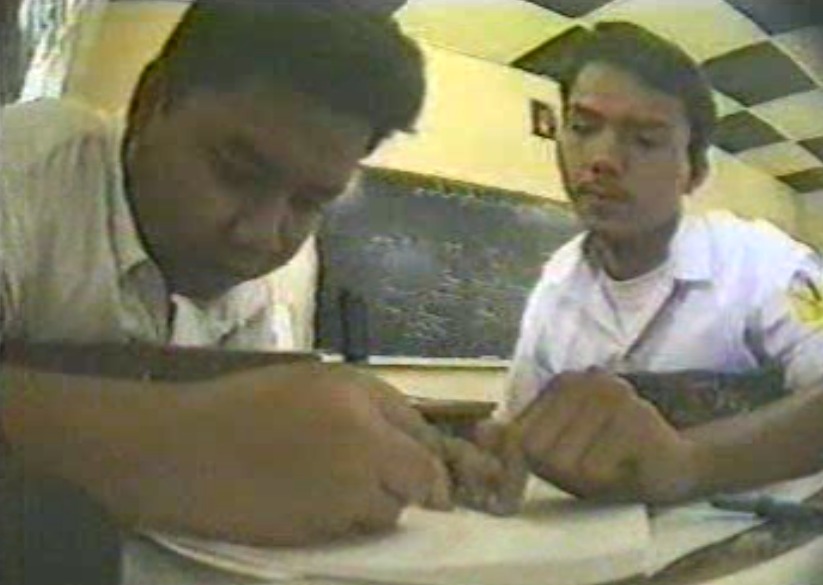 Belum ada keterangan foto