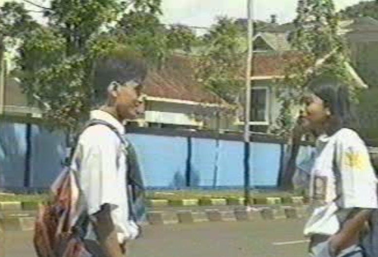 Belum ada keterangan foto