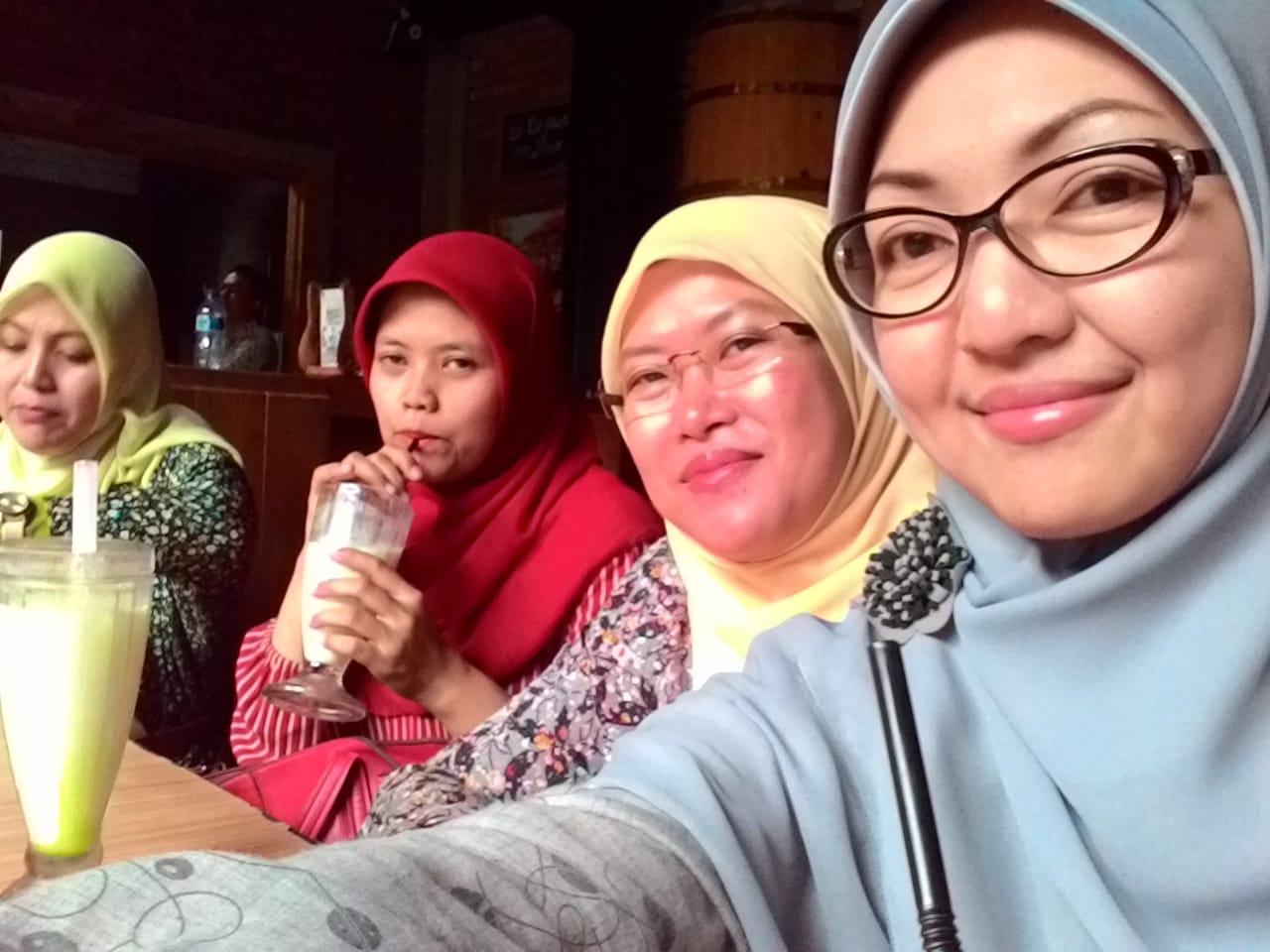 Belum ada keterangan foto