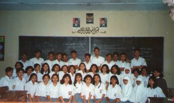 Belum ada keterangan foto