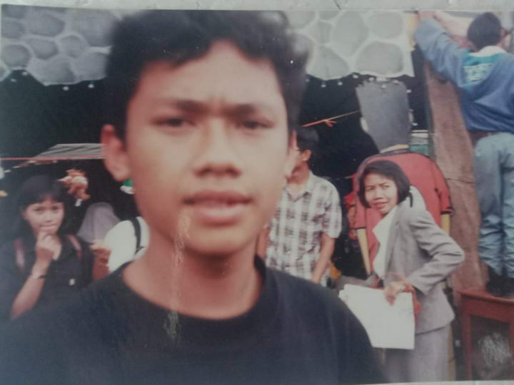 Belum ada keterangan foto