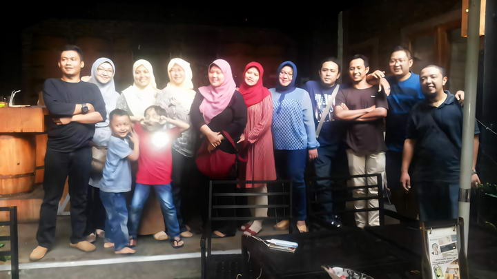 Belum ada keterangan foto