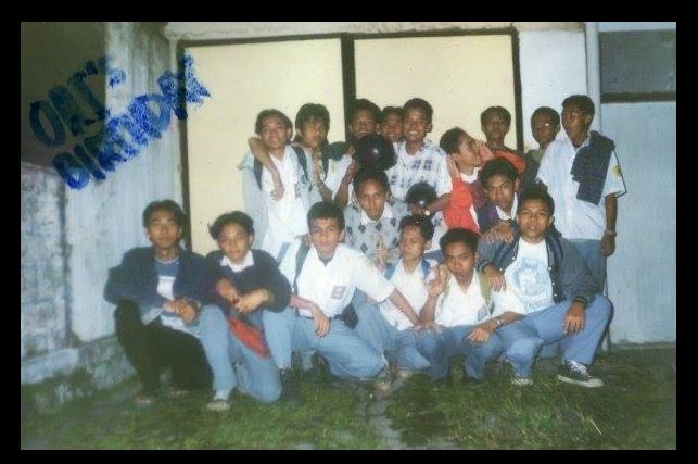 Belum ada keterangan foto